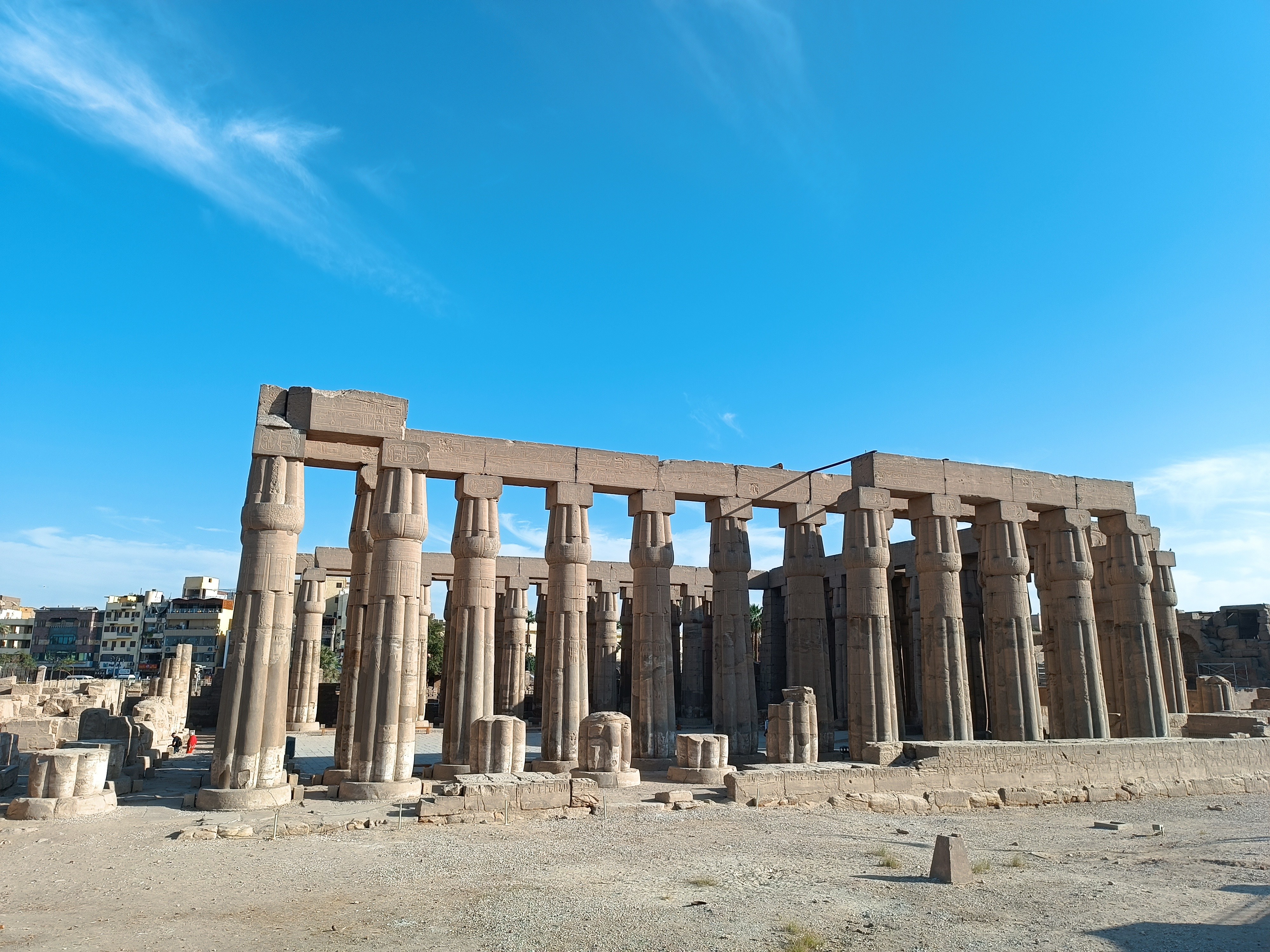 tour-listing-details-slide