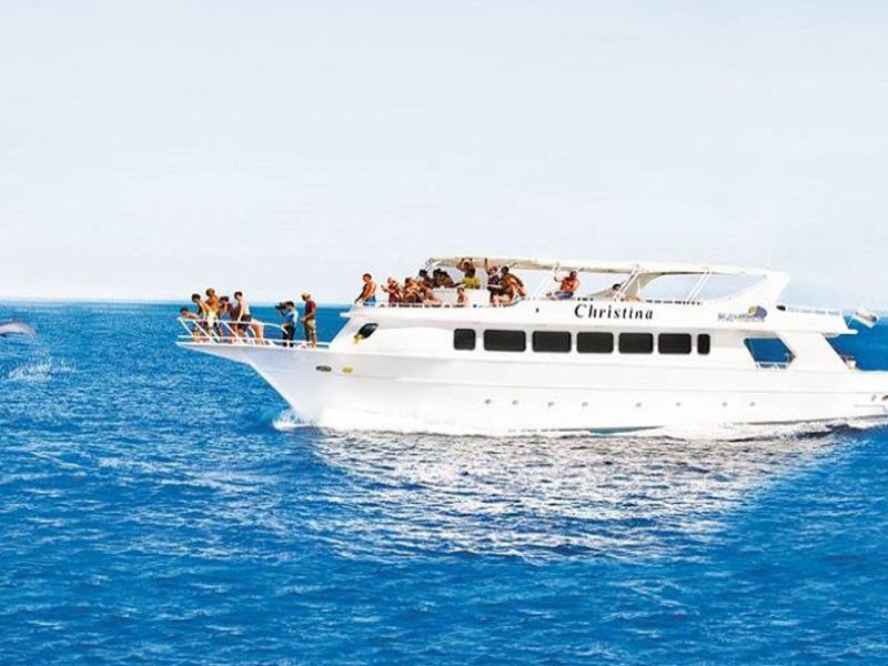 tour-listing-details-slide