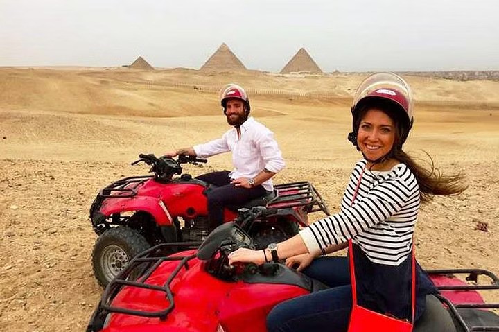 tour-listing-details-slide